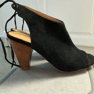 Franco Sarto black peep toe high heels with ties. leather upper.  Size 5